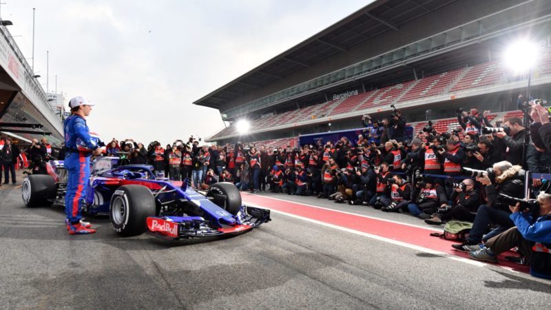 Toro Rosso Launches The Honda Powered Str13 For 18 F1 Season Gtplanet