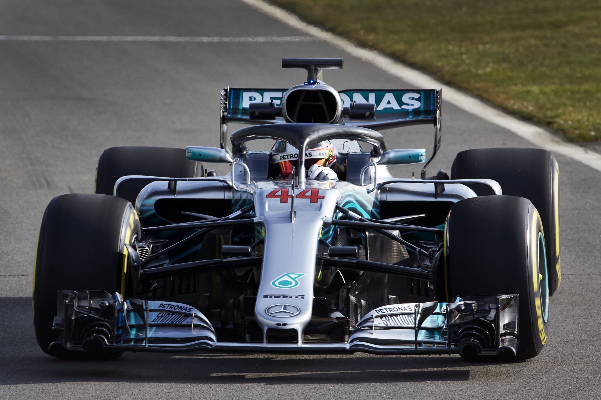 Mercedes-AMG Unleashes the “Much Improved” W09 for 2018 F1 Season