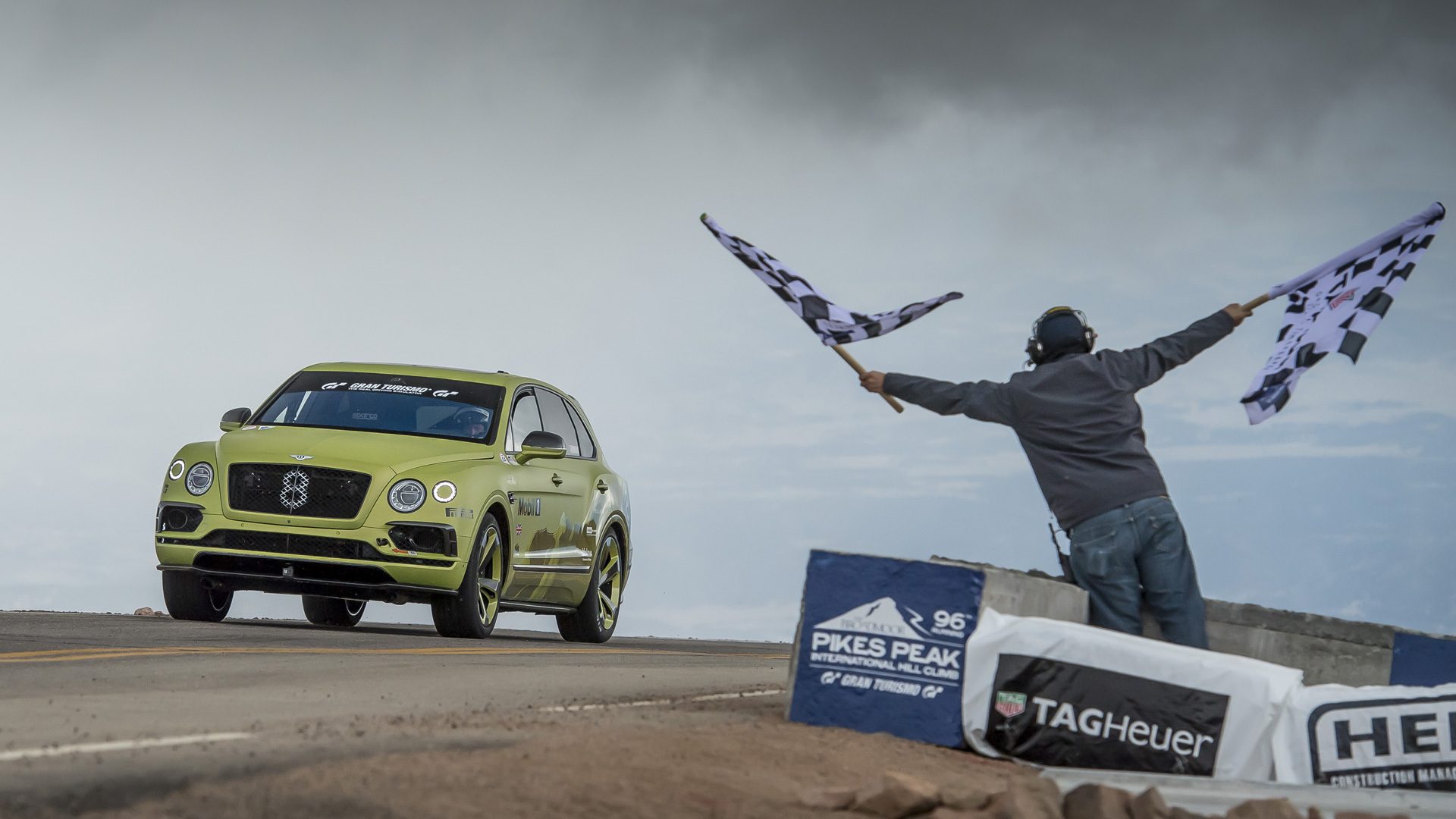 Bentley Bentayga Beats Record Pikes Peak, Immediately Launches Edition – GTPlanet