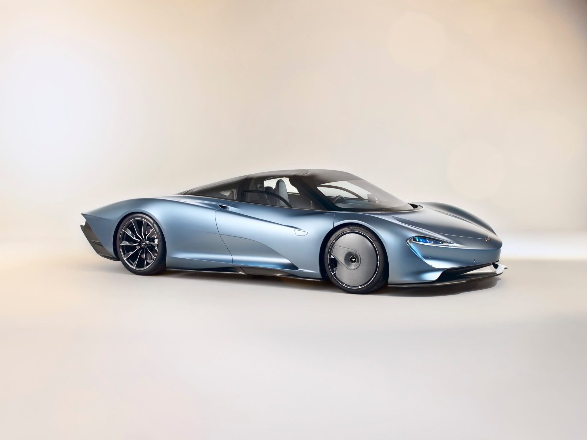 McLaren-Speedtail-07-P.jpg