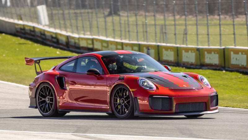 2018 Porsche 911 GT2 RS unveiled as Forza Motorsport 7 cover car - CNET