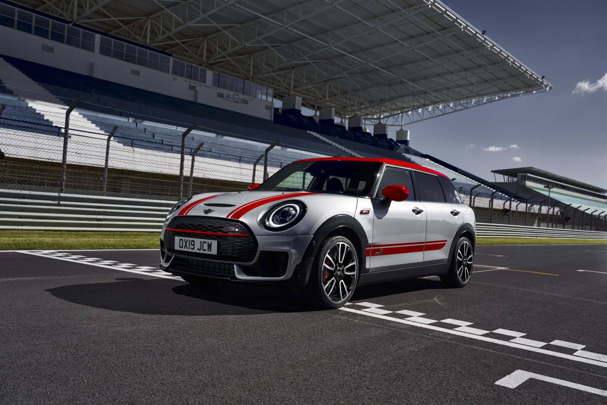 Mini Adds John Cooper Works Power To Clubman And Countryman