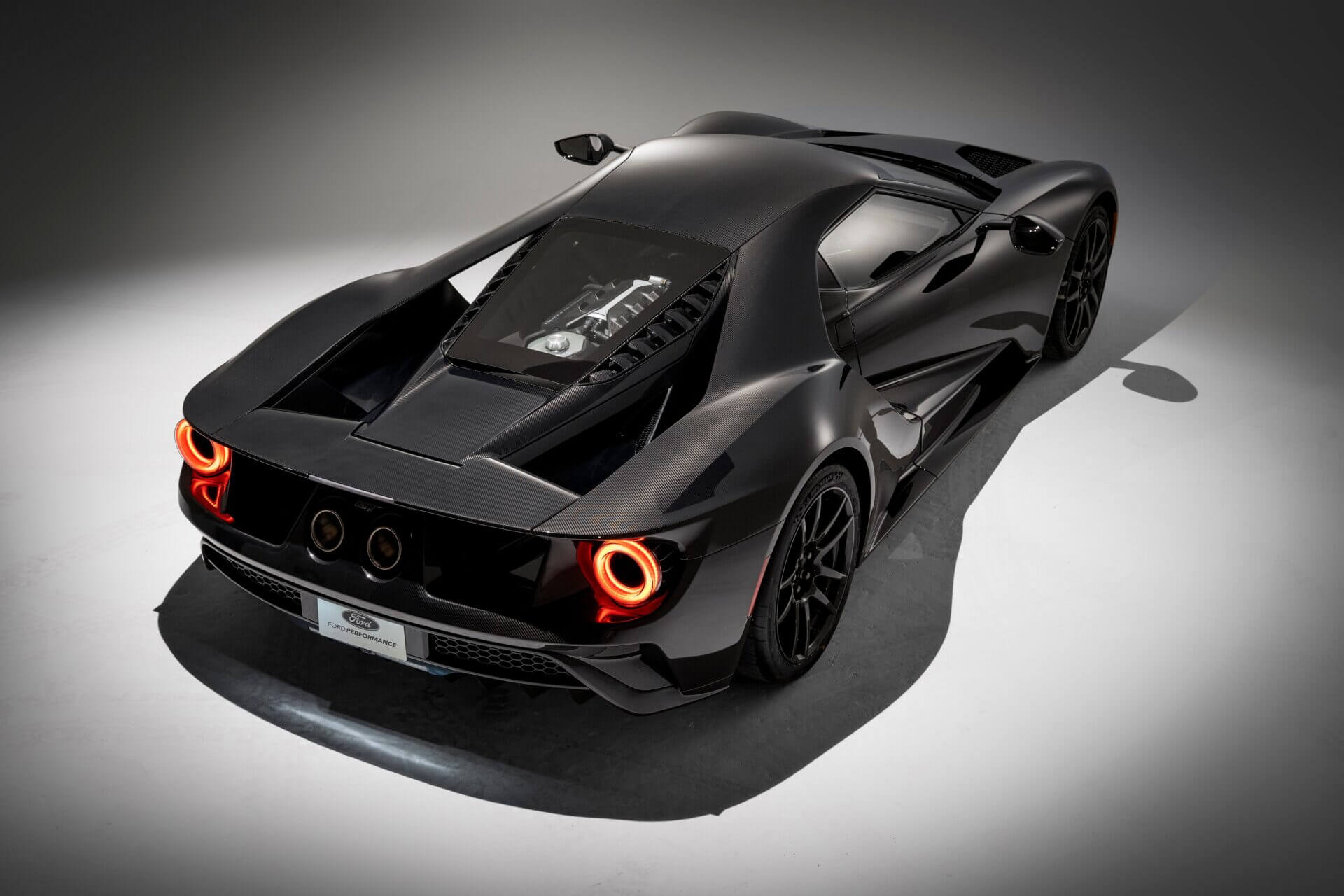 Carbon-Bodied Ford GT Will Have 1,500 HP Of Le Mans-Derived Fury