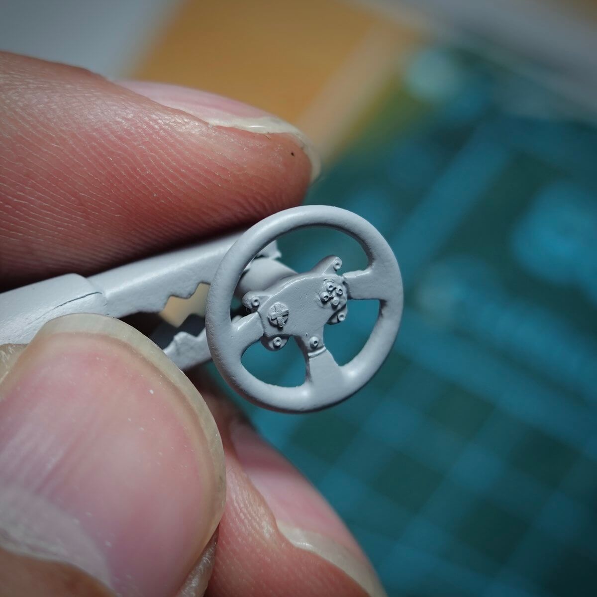 Meet The Smallest Sim Racing Rig in the World