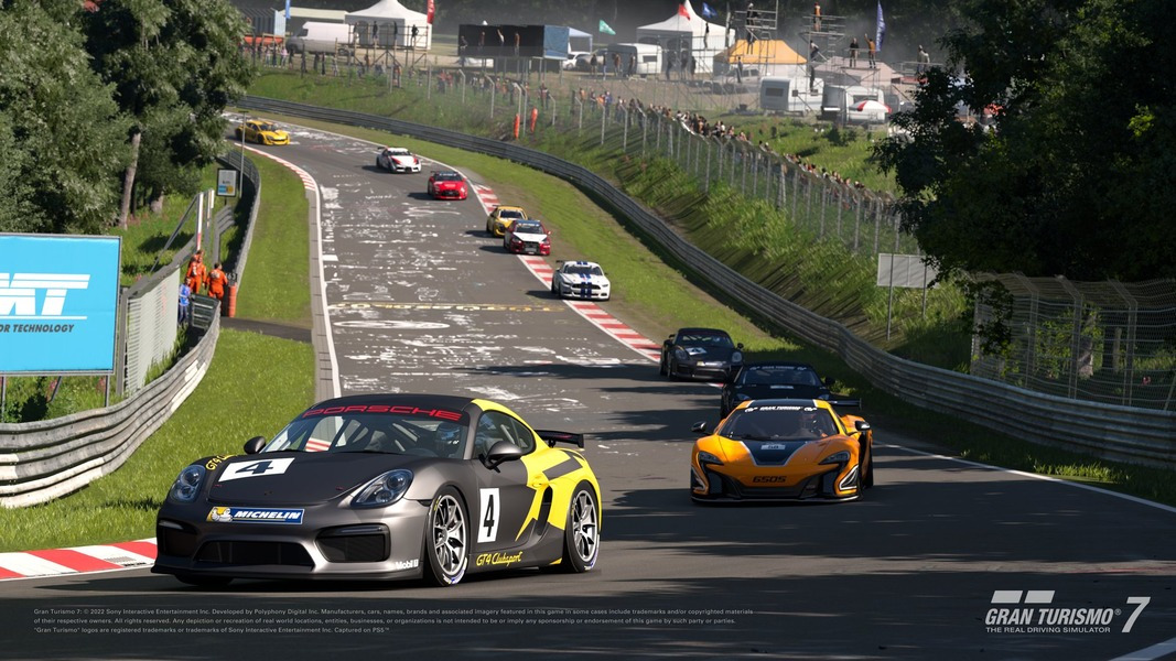 A atualização 1.31 de Gran Turismo chega amanhã com cinco carros